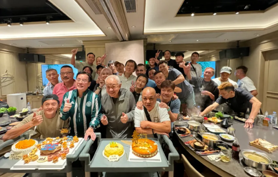 谭咏麟承认与陈百祥不和：空穴来风必有因，希望他迷途知返