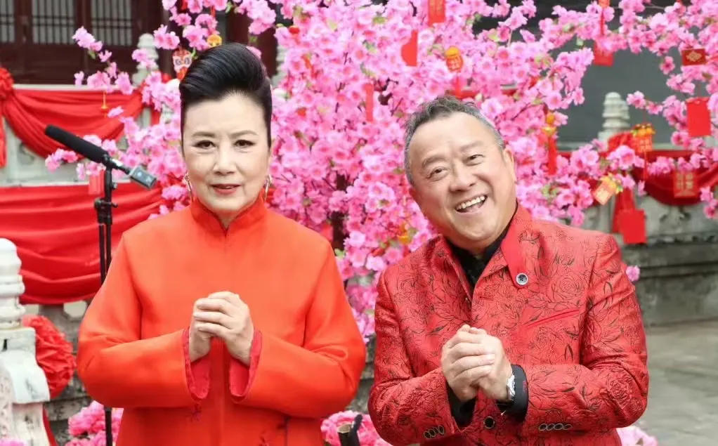 杨茜尧直言对本次奖项结果失望！晚会后发文意有所指，汪明荃采访回应赛果争议