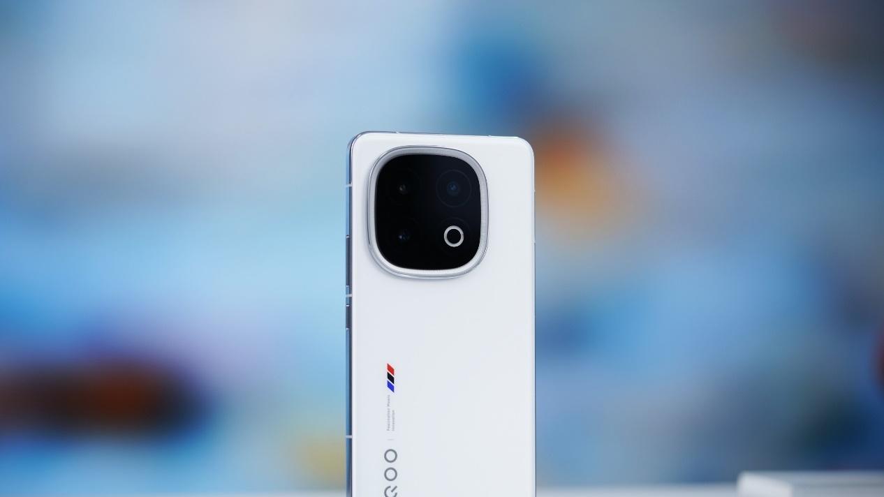 真的假的？一加13没卖过iQOO 13