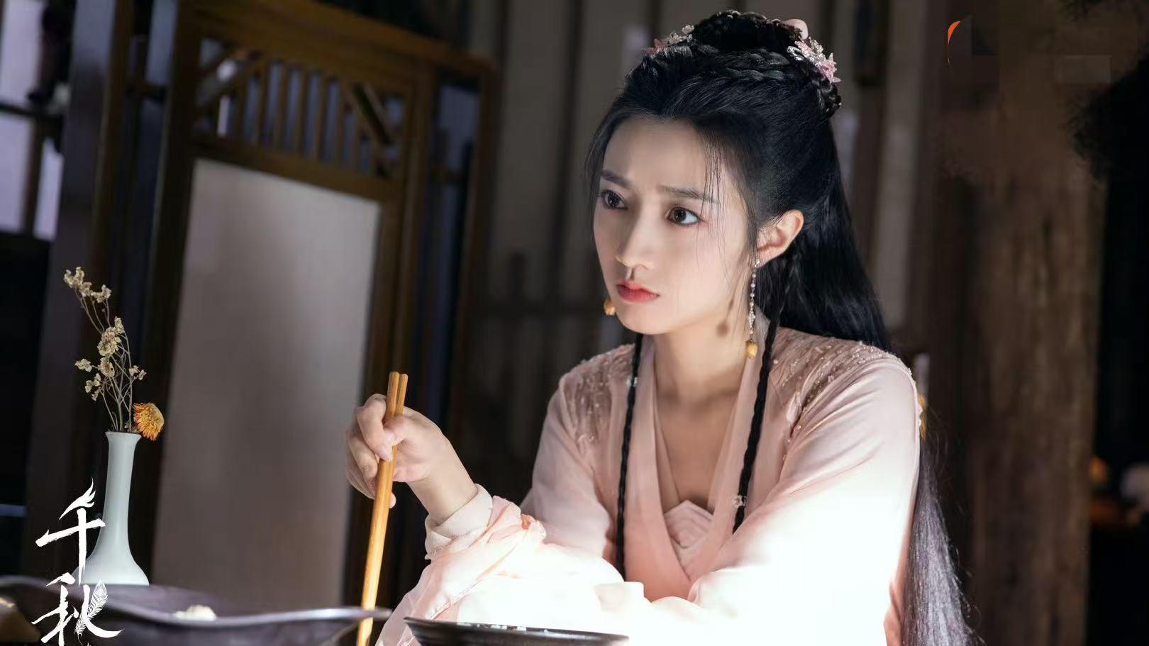 4月23日追剧日历，11部电视剧更新，刑侦剧《悬镜》即将收官