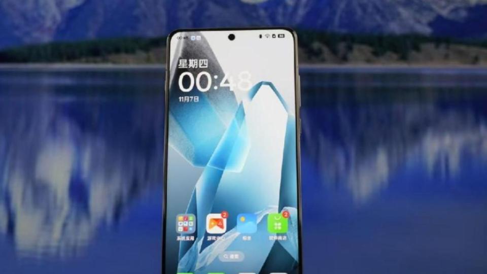 一加豁出去了，24GB+1TB+100W閃充+120倍變焦，國補后還一降再降