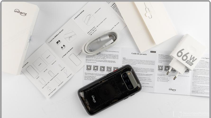 5.05英寸，超有意思的小直屏手机