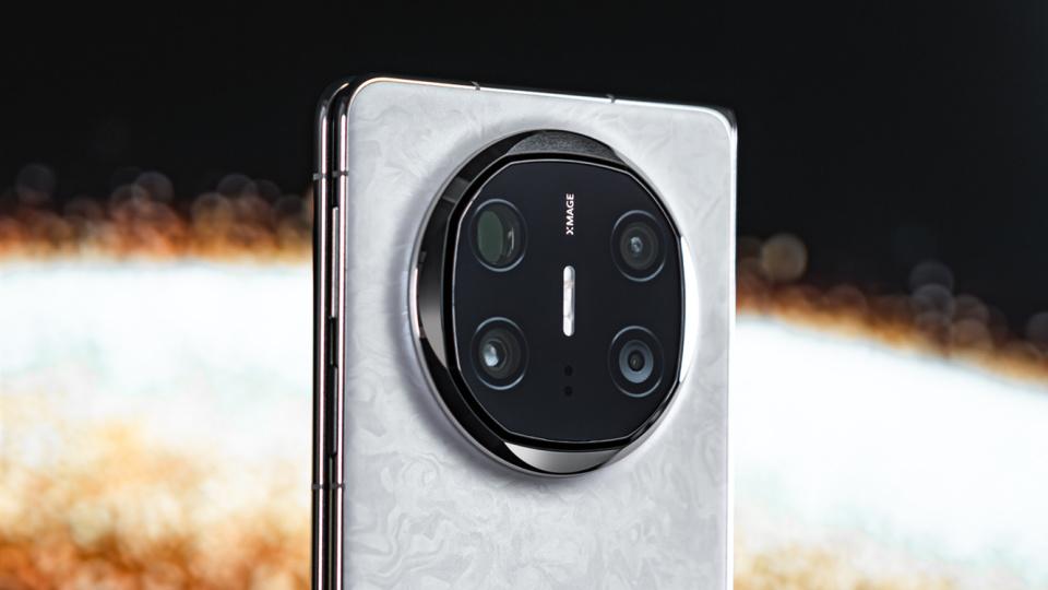 華為Mate X7工程機曝光：2K屏+新款芯片，影像系統或迎來革命