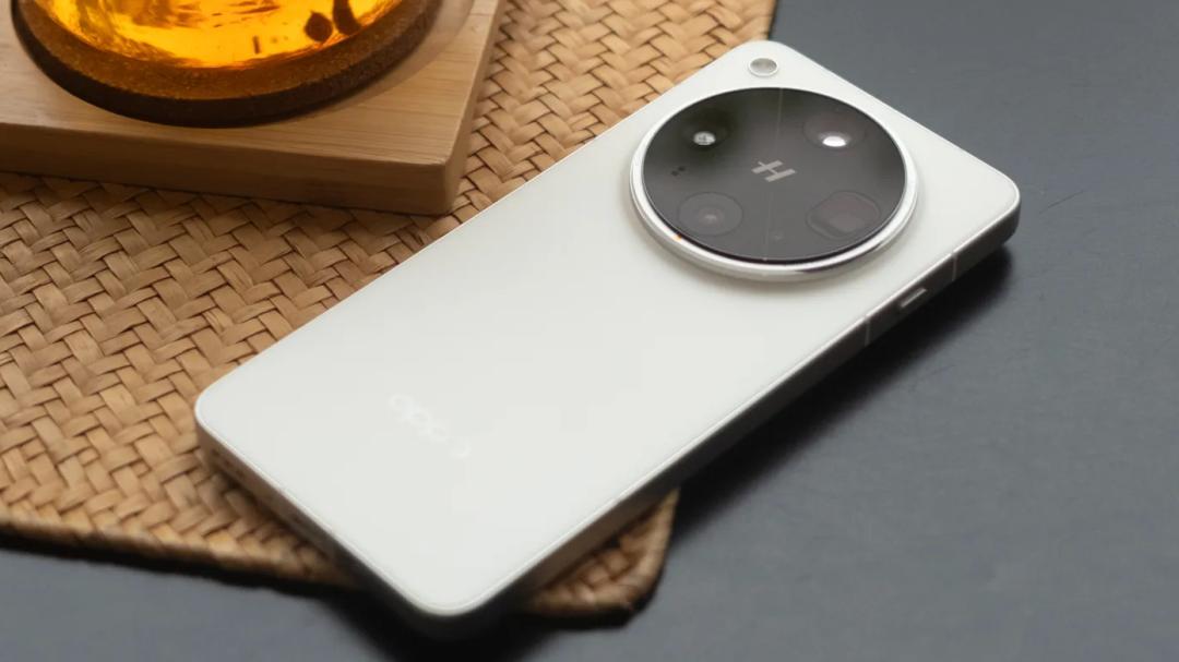 1月跌1000！OPPO Find X8U真香