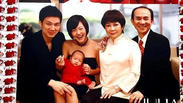 远离S家纠纷，一直当局外人的许雅钧，为何深受小S一家人喜欢？