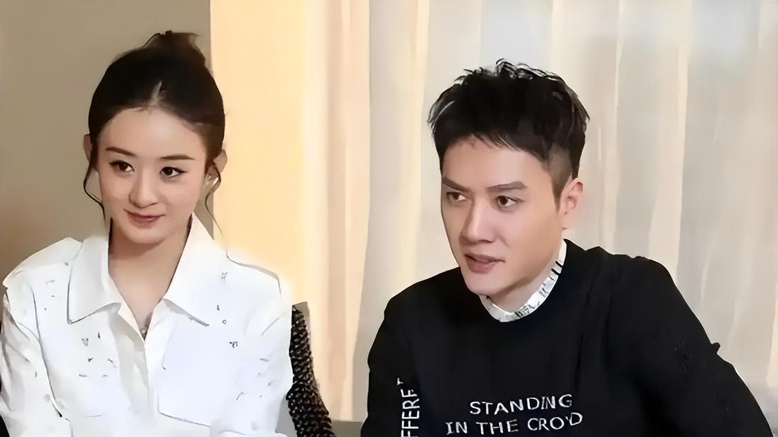 比复婚更体面，冯绍峰带儿看病赵丽颖罕见同框