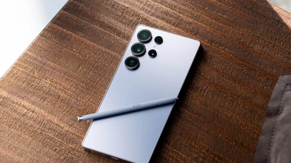 三星放手一搏，2亿像素+512GB突降2801元，骁龙8至尊版+100倍变焦