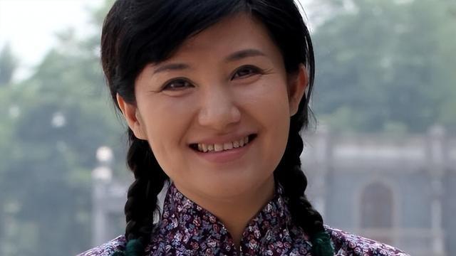 最美军花周冬齐：不顾反对嫁林永健，曾失去三个孩子，今生活幸福