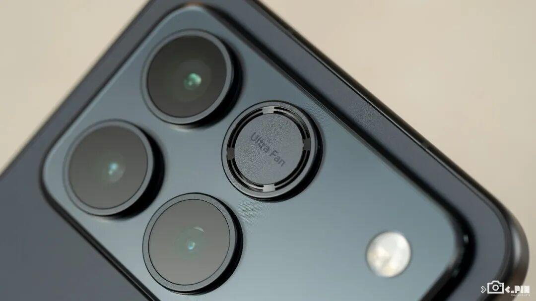 10000mAh電池的手機，被榮耀給做出來了