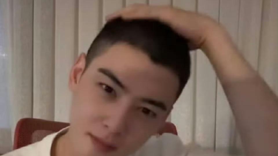 啪！车银优直接 “改头换面”，明天就入伍啦