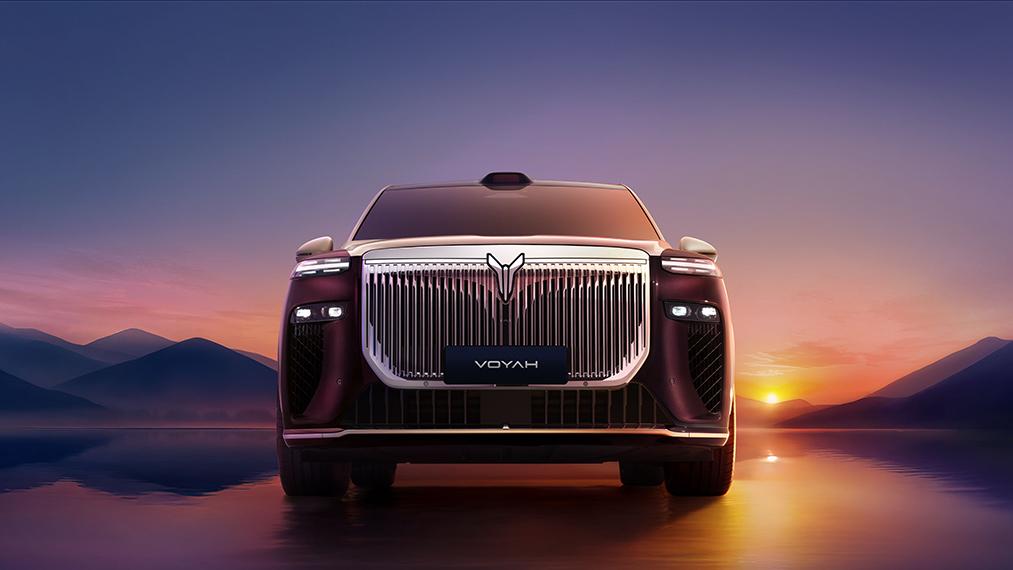 岚图泰山11月上市：四激光雷达+800V超混能否破局豪华SUV