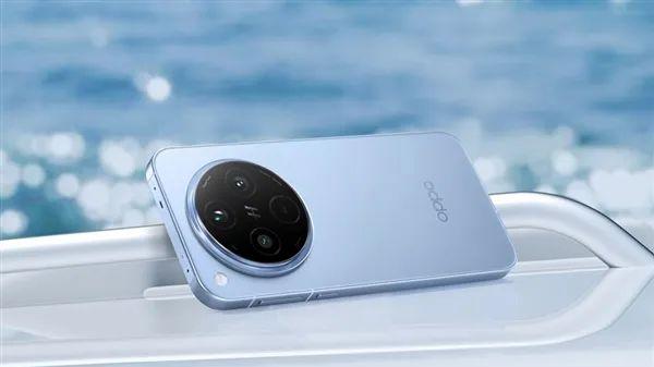 小屏党狂喜！天玑9400新机曝光，6.31英寸配潜望长焦