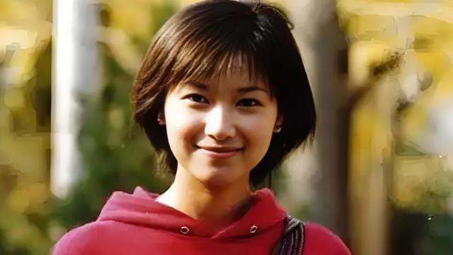 风流才女徐静蕾现状：住美国豪宅，身材发福，51岁不婚不育