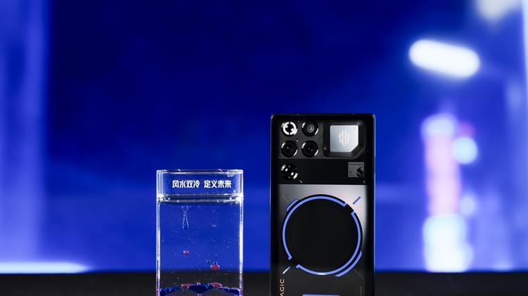 風水雙冷、性能新巔峰：紅魔游戲手機11 PRO+專項測試