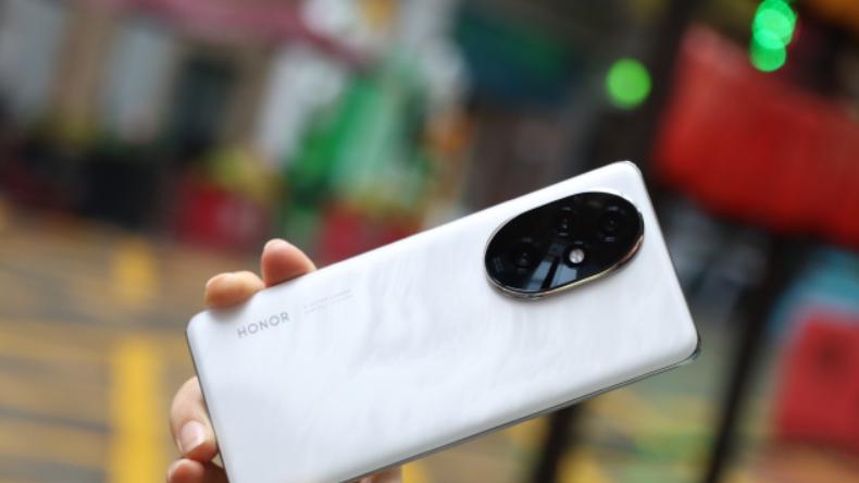 可以闭眼买的一款拍照手机，50倍变焦+12GB+256GB，低至1389元