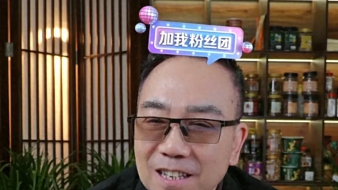 3月3日杨议直播放话：我不惨！荣辱不惊！不活别人嘴里