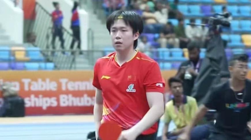 国乒3-1逆转伊朗！林诗栋爆冷丢分后将功补过，梁靖崑王楚钦建功