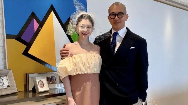 汪小菲说对了！小S强势回归，把S家隐藏很久的体面彻底“粉碎”