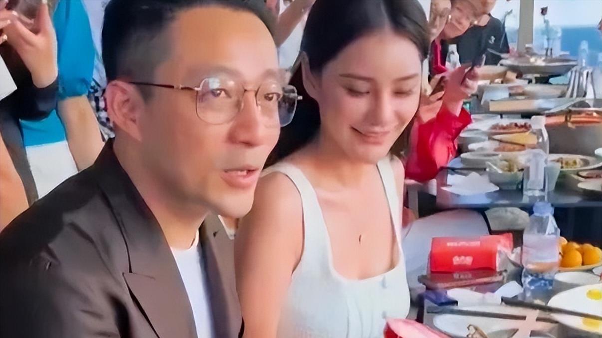 王石田朴珺每次去汪小菲餐饮店从不付钱, 服务员都默认, 原因超搞笑