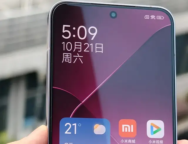 降了2000元，16GB内存+1TB存储，小米的小屏旗舰应该到了清仓时刻！