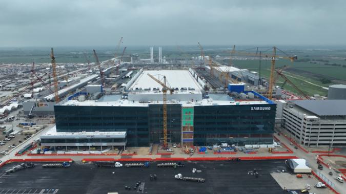 特斯拉AI6芯片將采用三星第二代2nm，預計2026年在美國量產