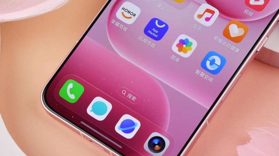 榮耀更激進了，16GB+512GB+8000mAh，高配版旗艦售價再創新低