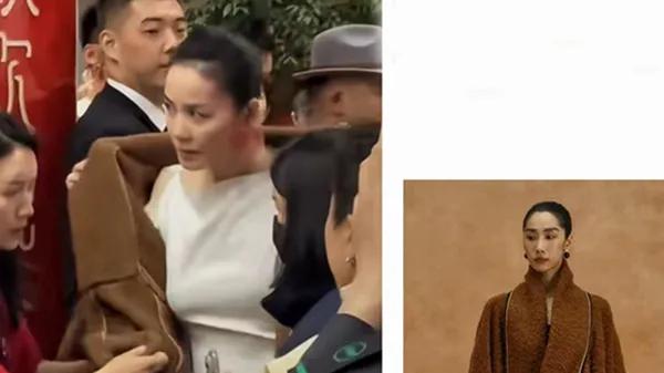 55岁王菲春晚下班被拍，穿白裙披大衣又瘦又美，方脸果然最抗老！