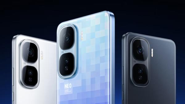 告别低效率！选这四款AI大模型手机 让你事半功倍