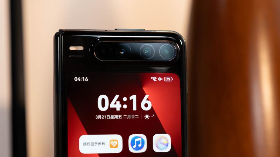 华为Pura X2浮出水面：屏幕比例已清晰，有望比大折叠iPhone快！