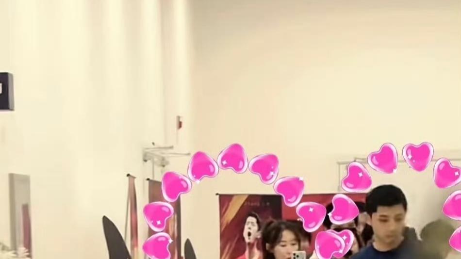 张继科张蕊五年地下恋再添实锤！同框吃火锅全程默契，情侣缩写暗藏玄机