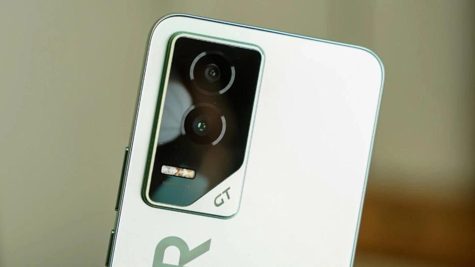 荣耀“用力过猛”，16GB+1TB突降至2302元，国补这次立大功