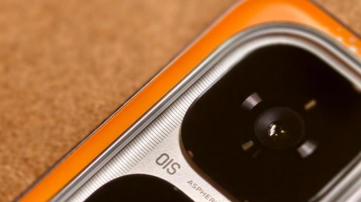 vivo顶不住了，从3199元降至1954元，已从高端市场跌至低端市场