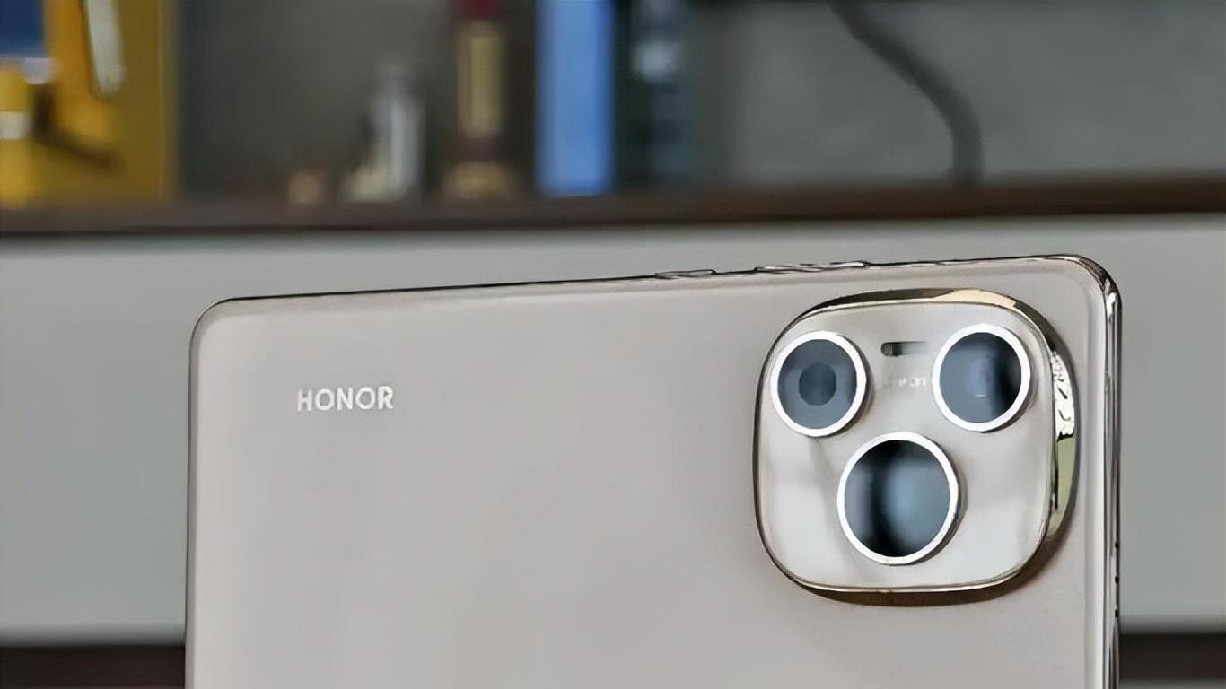 注重护眼及续航的用户，荣耀Power非常适合您！