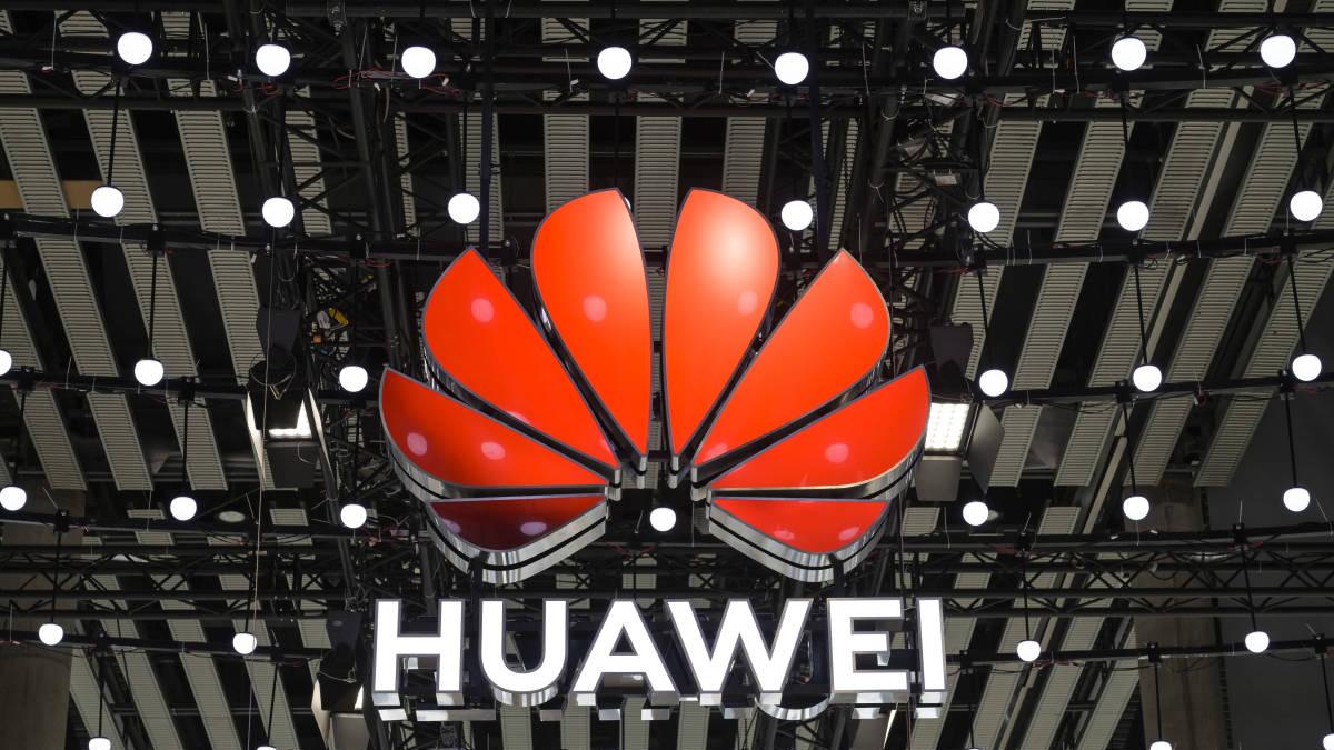 七年制裁讓華為變得更強(qiáng)大？重要數(shù)據(jù)出爐，外媒：美制裁了什么？