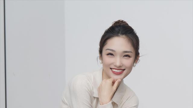 央视春晚主持阵容曝光，网友盼新面孔，杨帆蓝羽董卿