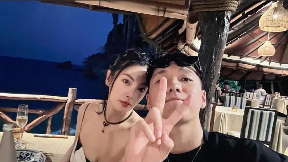 官宣到分手不足24小时？前同曦后卫疑似自宣张雨绮恋情遭辟谣