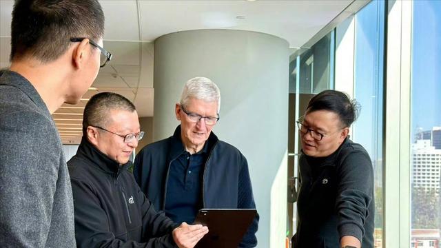 压力山大的库克，已不再是苹果的最佳CEO人选了？