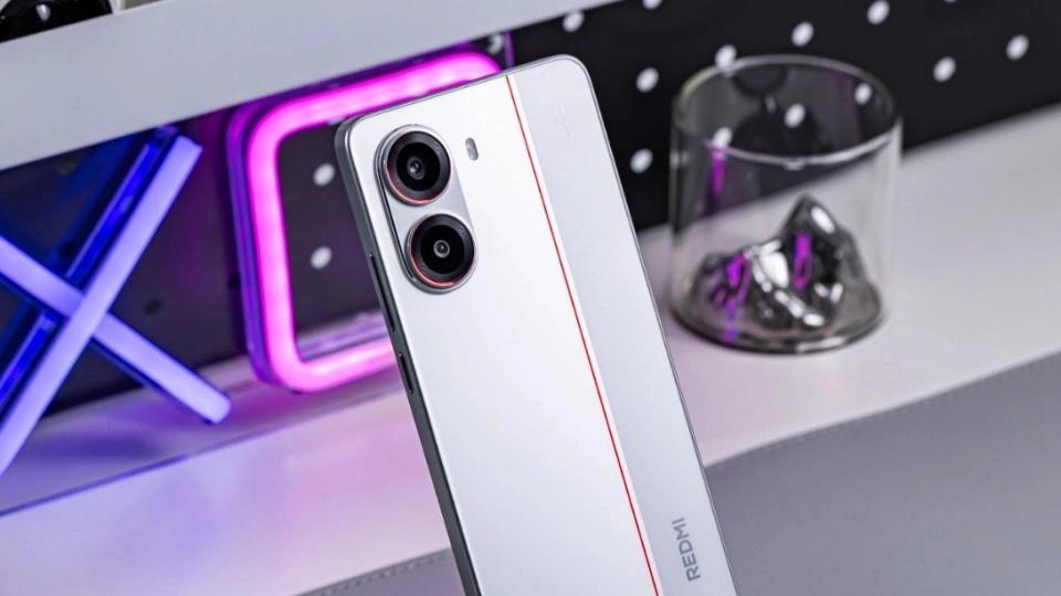 红米化身“价格屠夫”，12GB+256GB跌至1359元，卖得好也继续降