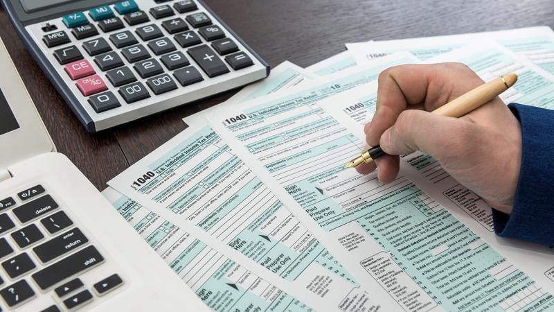 Excel 透视表：数据多页拆分的利器