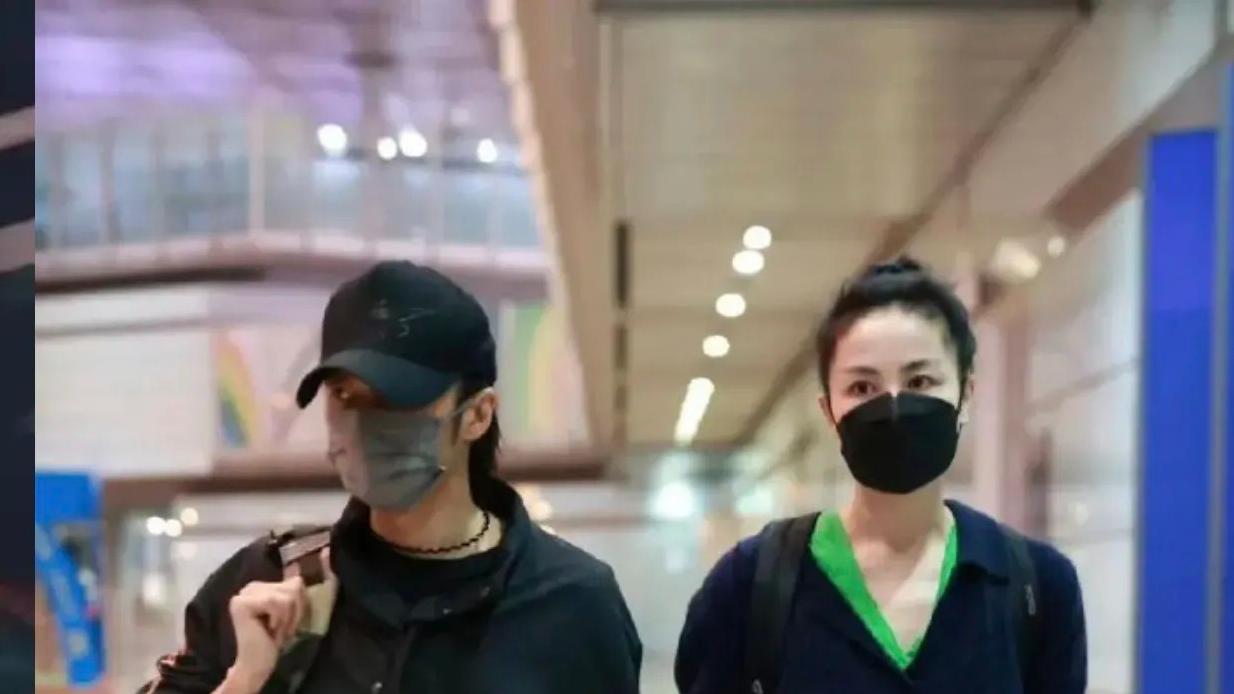 谢霆锋17岁长子近照曝光！王菲被嘲\倒贴\：顶级天后输给单亲妈？