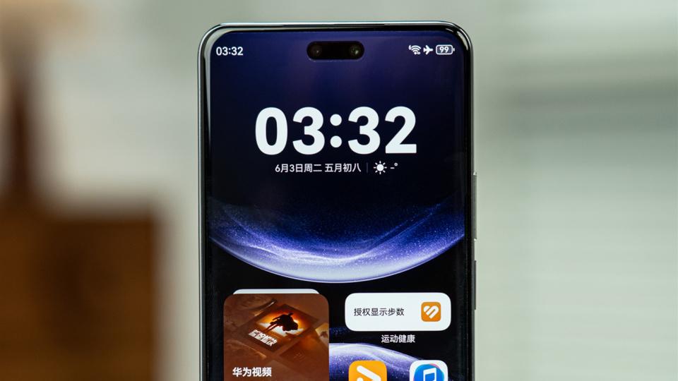 华为Nova15系列再次曝光：麒麟8030+6000mAh电池，年底登场