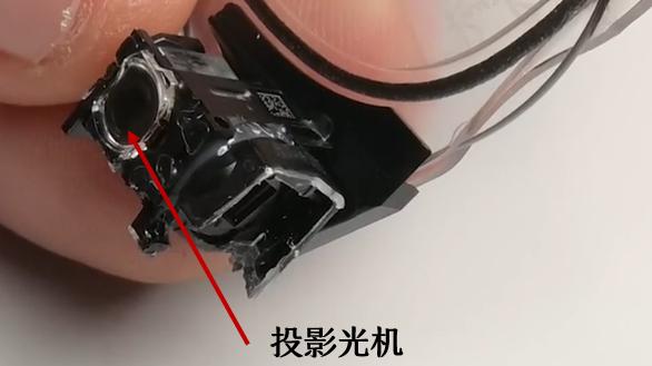 AR眼鏡光學方案揭秘：激光光源憑什么成為LCOS的最佳搭檔？