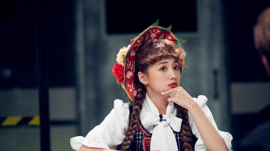 36岁吴映洁官宣怀孕！孩子爸爸是谁引猜测，炎亚纶王子发声辟谣