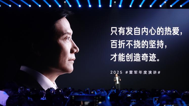 高喊“改变”的小米，既要弥补遗憾、更在铺垫未来