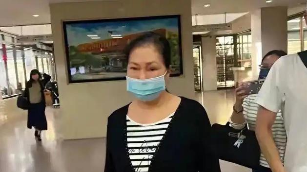 S妈呼吁帮忙，台媒心理师认为她疑似有精神问题，小S的情况更严重