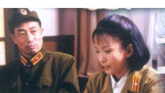 孙海英：68岁老戏骨在美国，从怒批冯小刚到炮轰《哪吒》