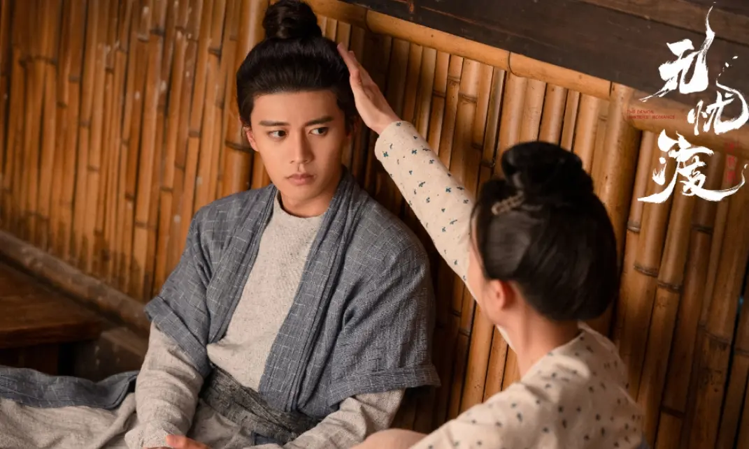 赞，任嘉伦凭借《无忧渡》久宣夜一角，荣获4月微博演员热度第一