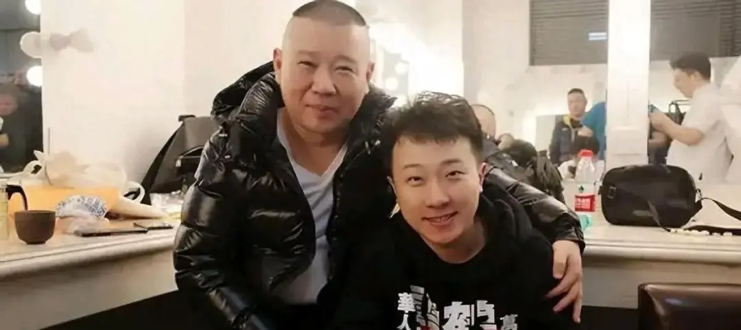 张鹤擎加入德云社是自断脊梁，钱隋评价太随意，难怪他俩没前程！