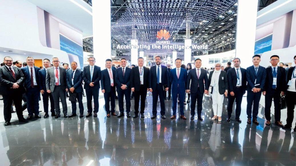 华为接连拿下两个大单！