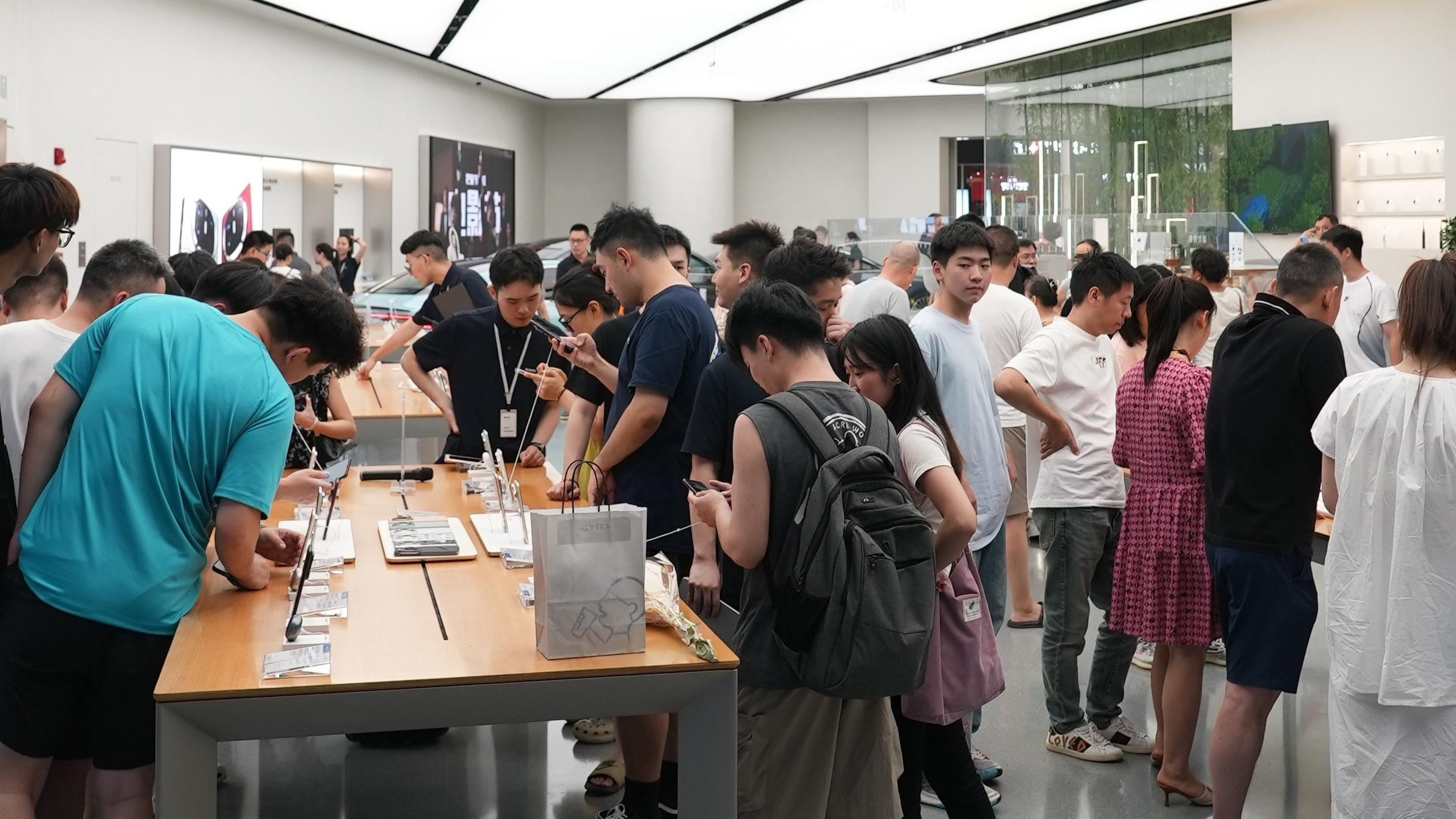 华为什么把P改名为Pura，何刚在线给出答案